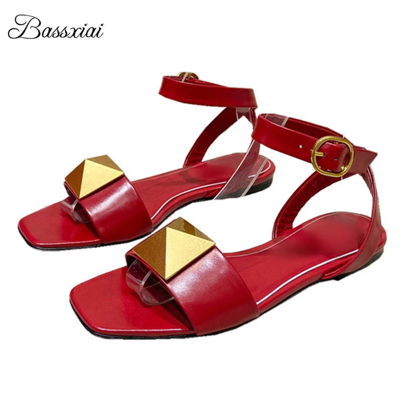 Women'S Shoes Big Feet - Große Nietenschnalle Dekor Sandalen für Mädchen